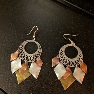 🎀 Mixed Metal Earrings 🎀